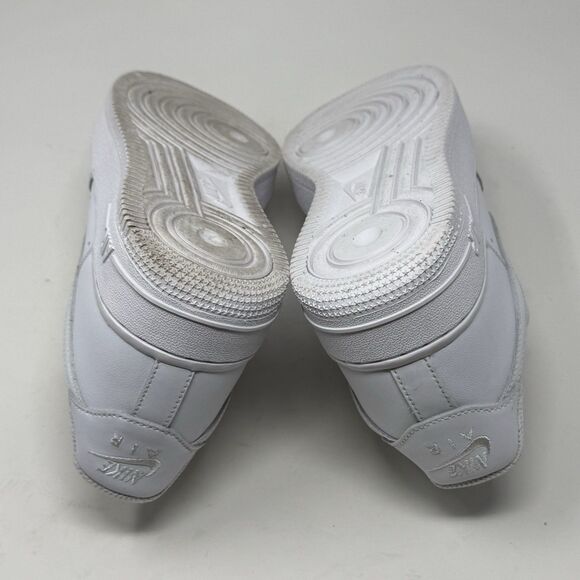 Nike Air Force 1 '07 Low Womens 9 Triple White Leather Athletic Shoes Sneakers - Picture 16 of 16